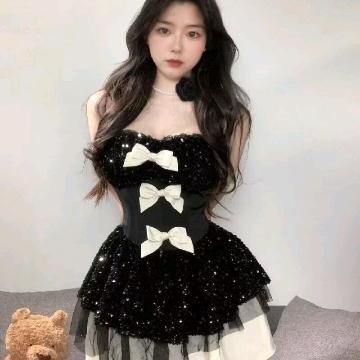 巧笑盼兮