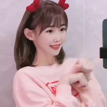 忙着可爱