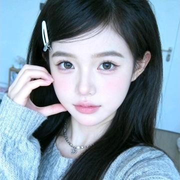 少女的裙摆